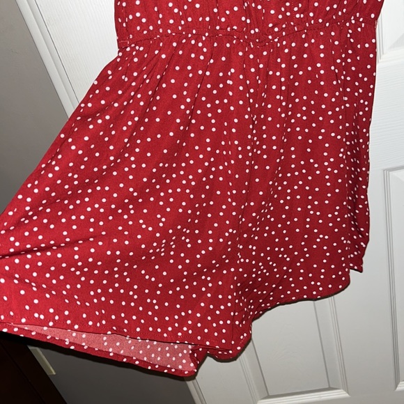 SHEIN Shorts Romper - Picture 2 of 3